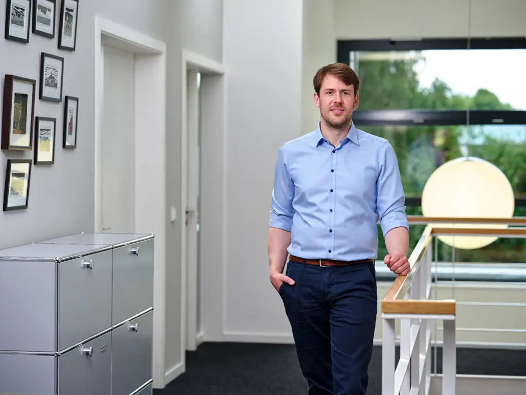 Portrait of the head of aftersales and service and managing director.